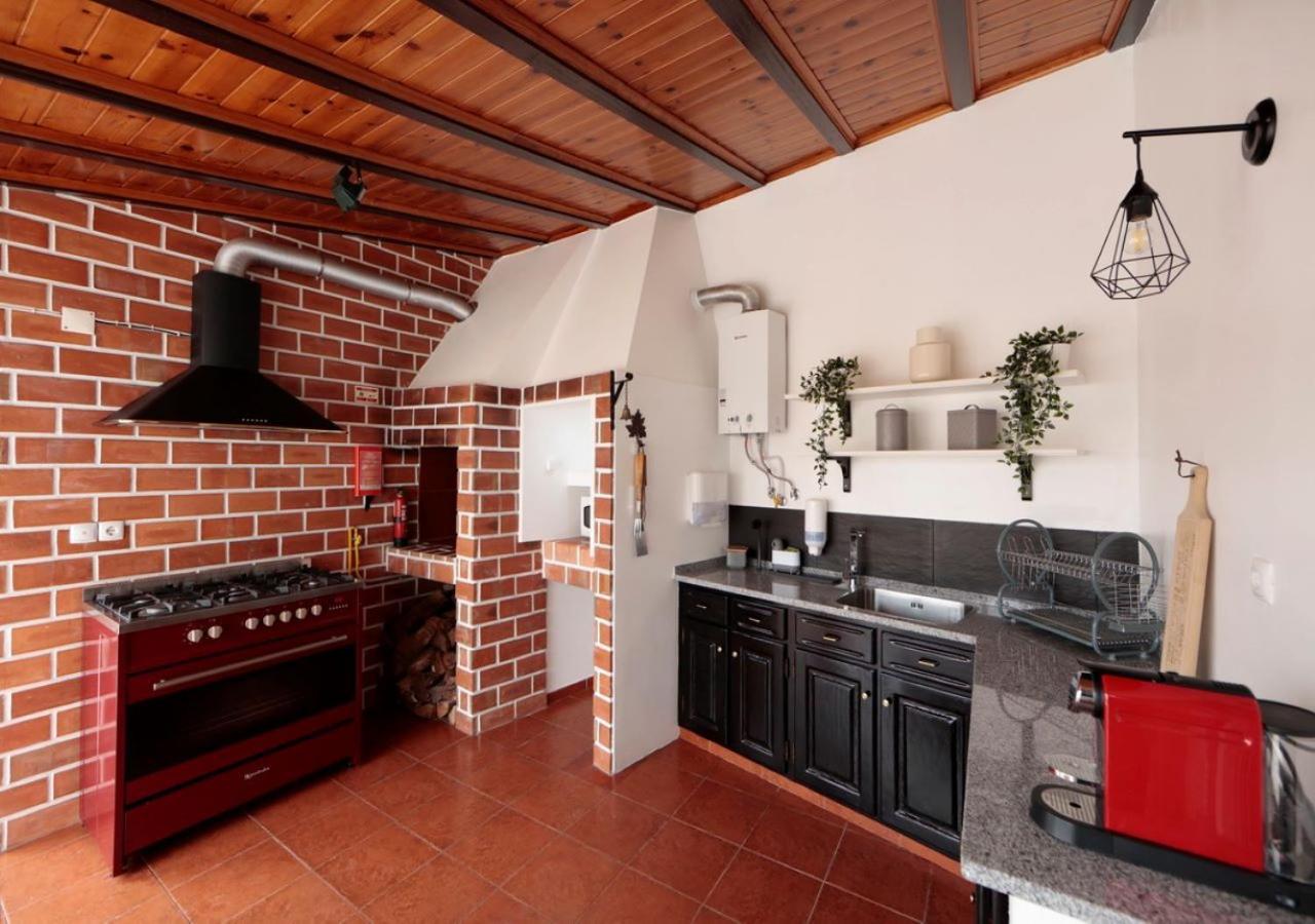 Dii Beach House - Moradia Bi-Familiar Com Piscina Aquecida Torres Vedras Eksteriør billede
