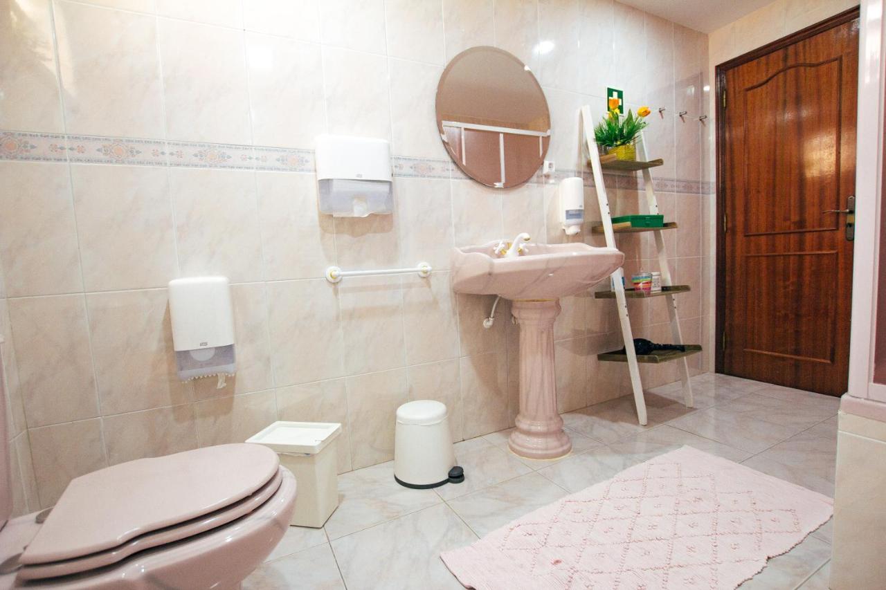Dii Beach House - Moradia Bi-Familiar Com Piscina Aquecida Torres Vedras Eksteriør billede